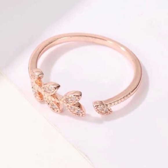 Rose Gold Rhinestone Leaf Ring - Picture 4 of 5